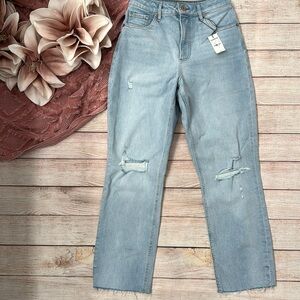 NWT Express Curvy Mom Jeans Super High Rise Size 2
